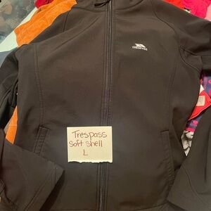 trespass soft shell full zip L.